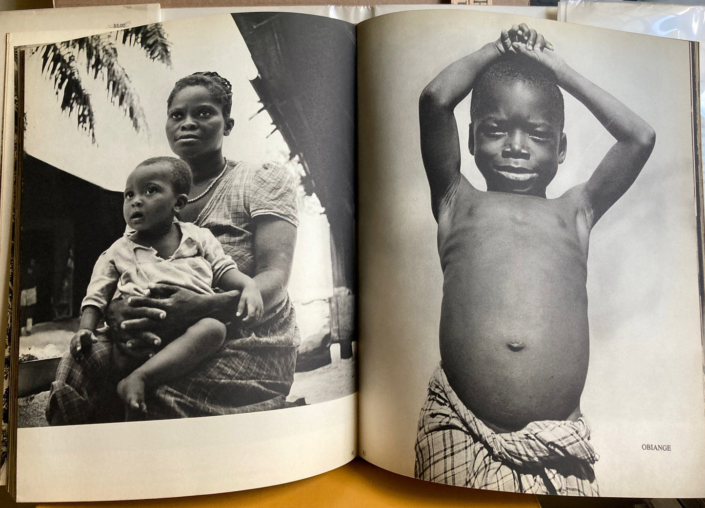 Anderson, Erica. The World of Albert Schweitzer. A Book of Photographs by Erica Anderson.