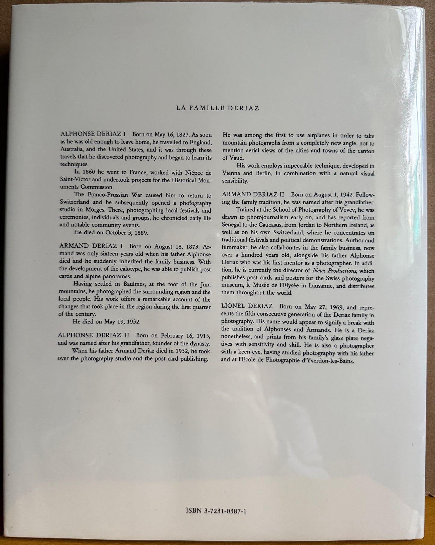 Deriaz. La Famille Deriaz. Five Generations of Swiss Photographers by Charles-Henri Favrod.