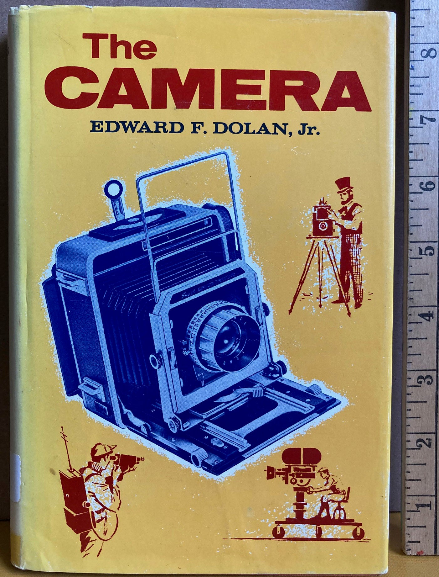 History of Photography. The Camera by Edward F. Dolan, Jr.