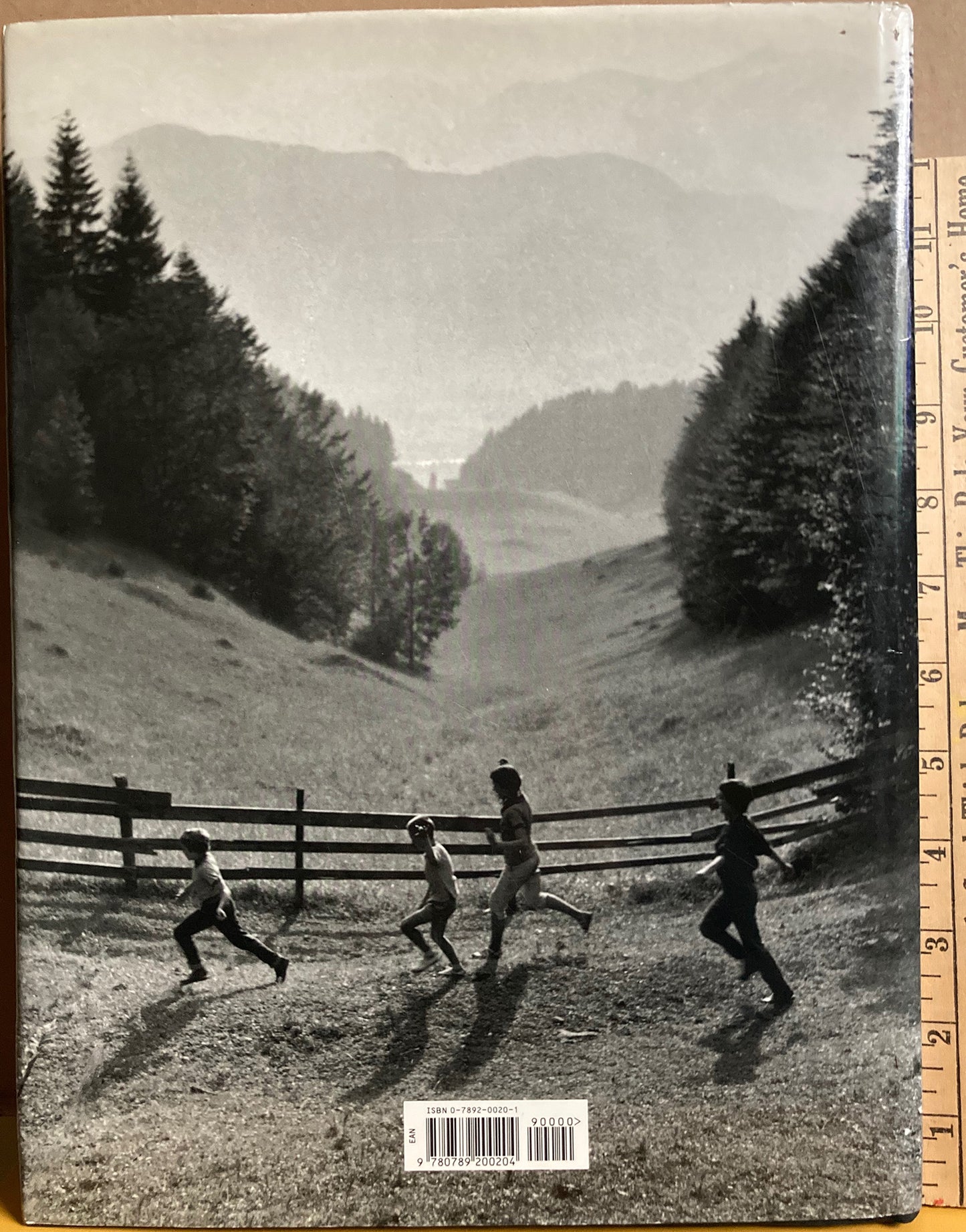 Doisneau, Robert.  Robert Doisneau: A Photographer's Life by Peter Hamilton.