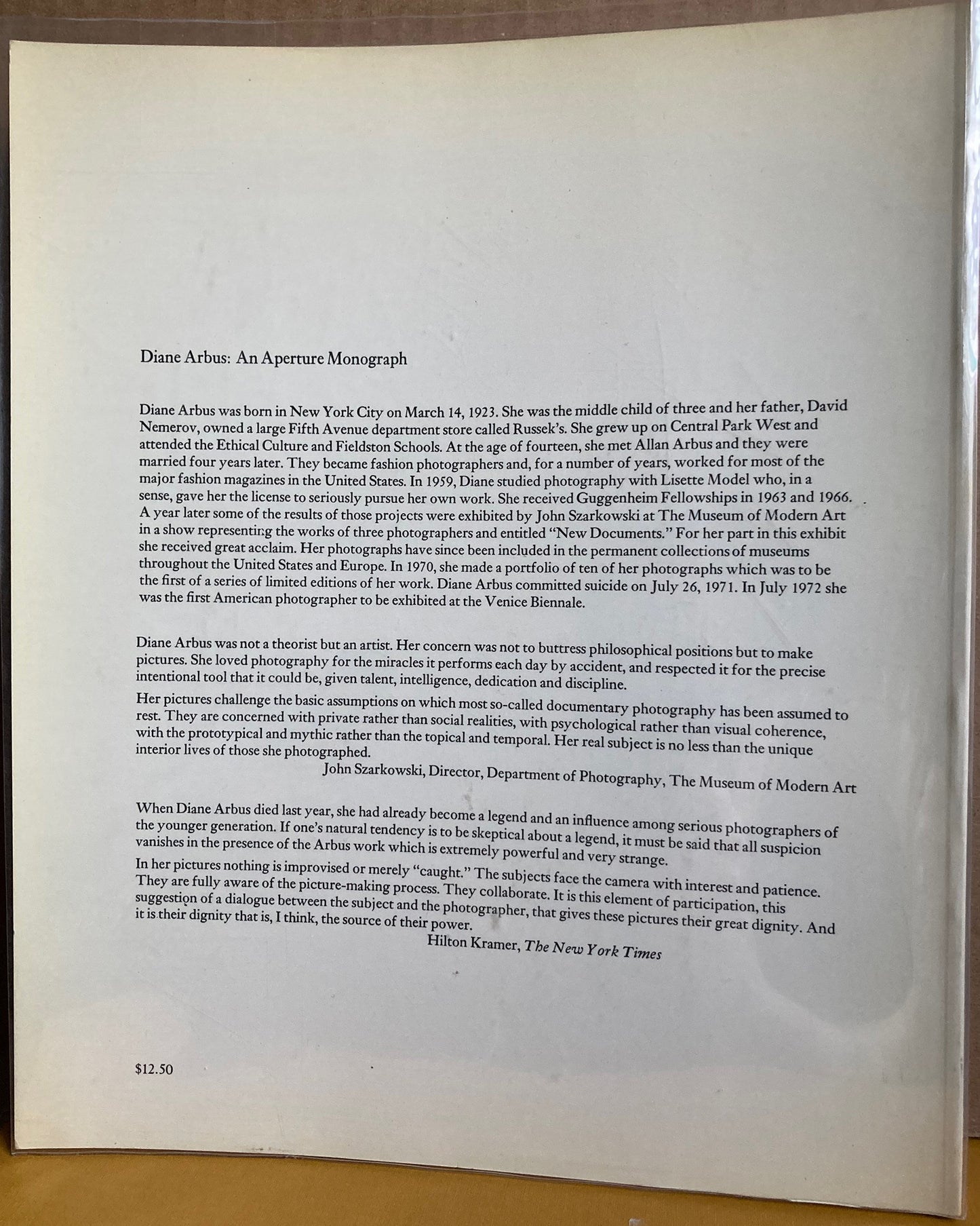 Arbus, Diane. Diane Arbus: An Aperture Monograph. Text by Arbus from tape recordings of classes she taught.