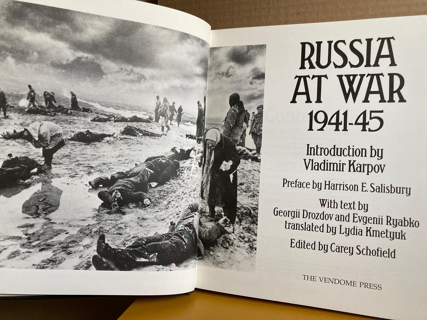 World War II. Russia at War, 1941-45. Military history, illustrated.