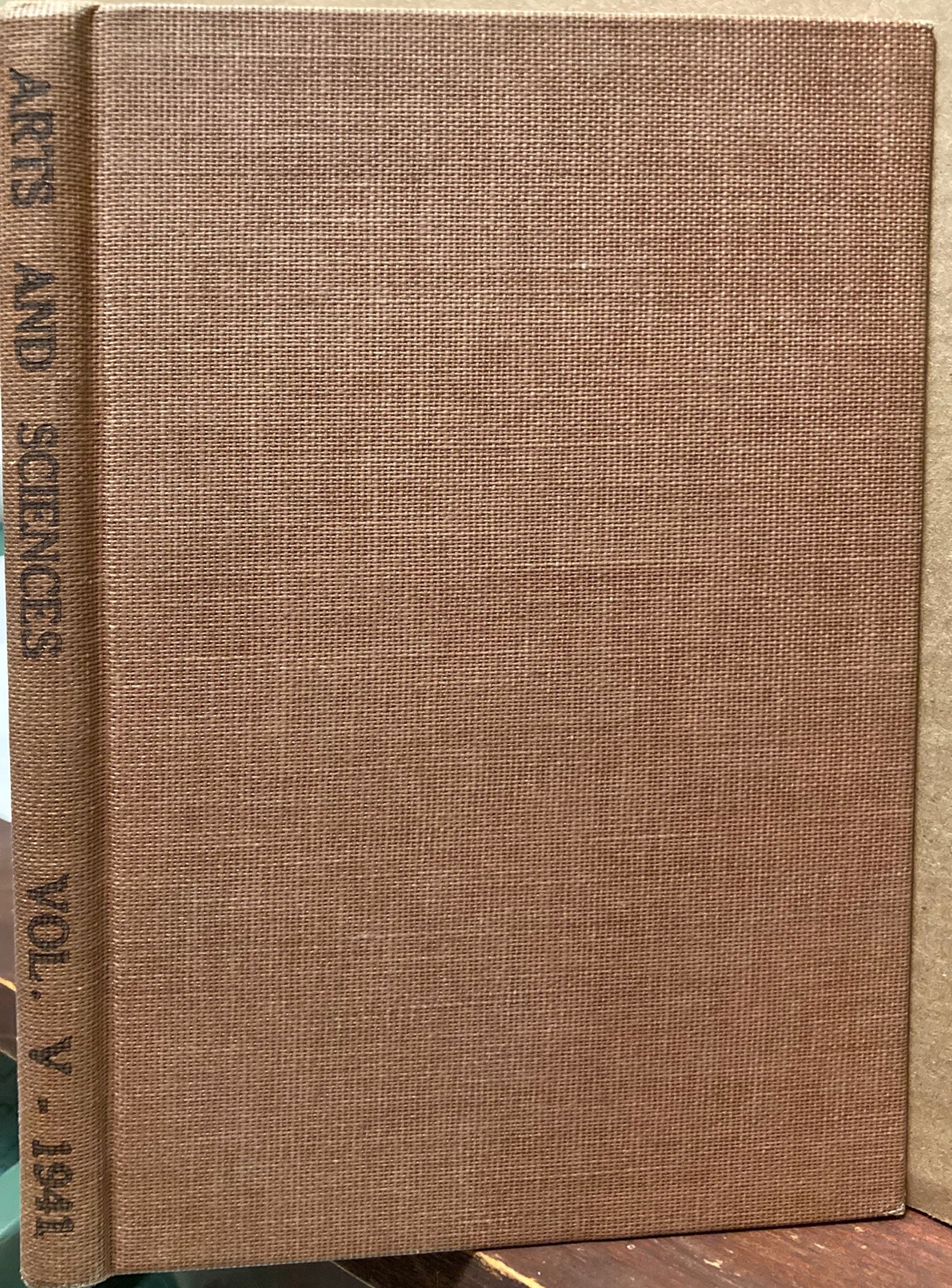 Arts and Sciences, Volume 5, 1941. Dedicated to the American Museum of Photography.