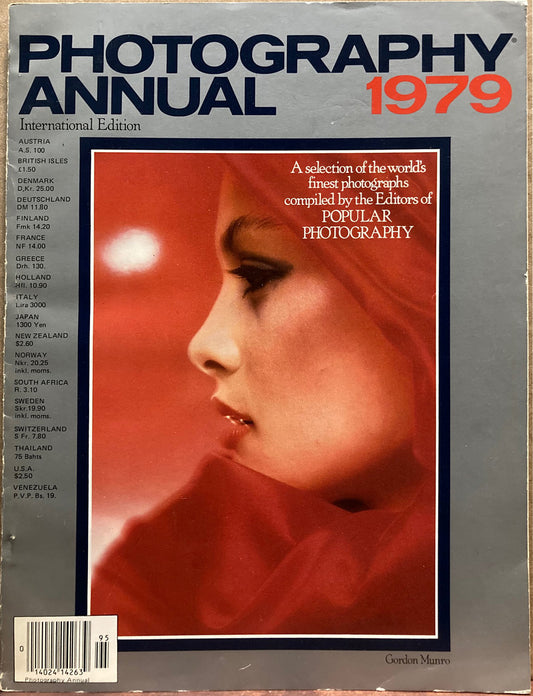 Annuals. Photography Annual 1979. A Selection of Fine Photographs Compiled by the Editors of Popular Photography.