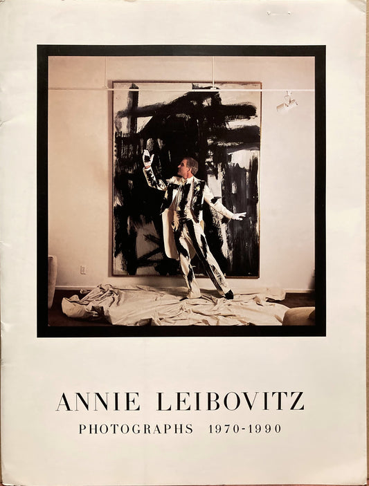 Leibovitz, Annie. Annie Leibovitz: Photographs, 1970-1990.