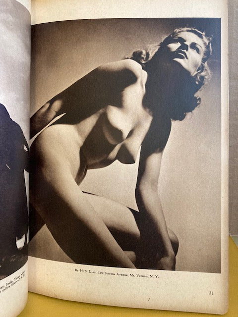 WEEGEE: Top Free-Lance Tells How He Does It. (In Photography Handbook No. 10 1942).